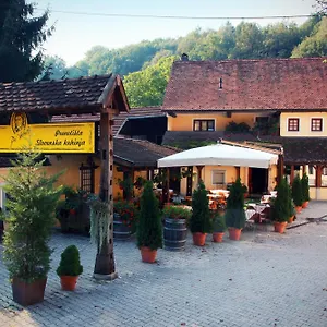 *** Pensión Pri Vodniku Eslovenia