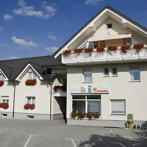 *** Bed and breakfast Dezman & Eslovenia