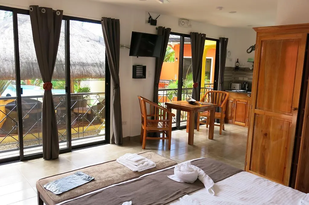 Alona'S Coral Garden Resort (Adults Only) Panglao