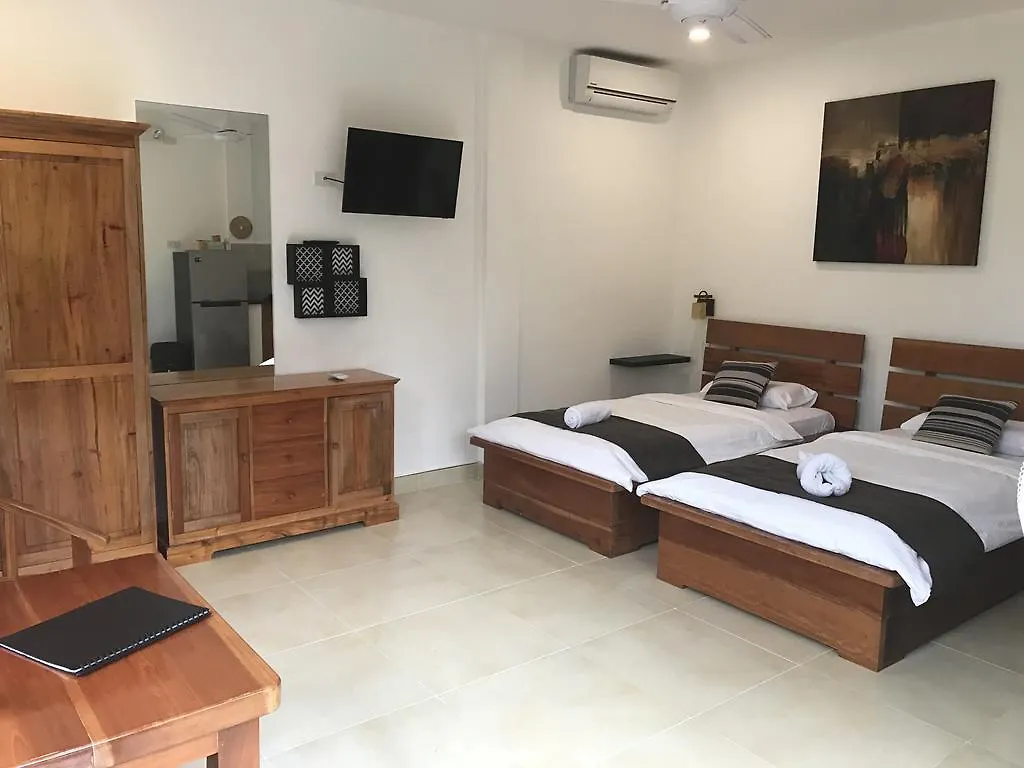 Alona'S Coral Garden Resort (Adults Only) Panglao